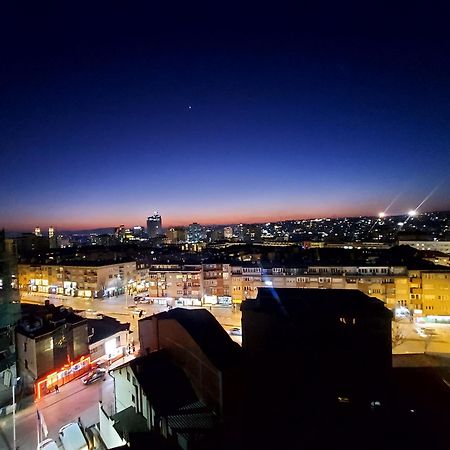 פרישטינה Gorgeous Apartment With City View In The City Center מראה חיצוני תמונה